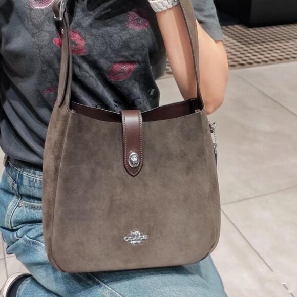 Coach Outlet Hadley Convertible Crossbody Bag - Picture 3 of 5